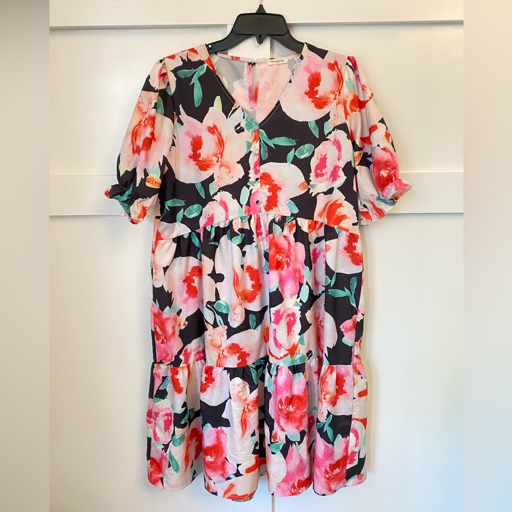 Sunday‎ Up floral dress size medium
